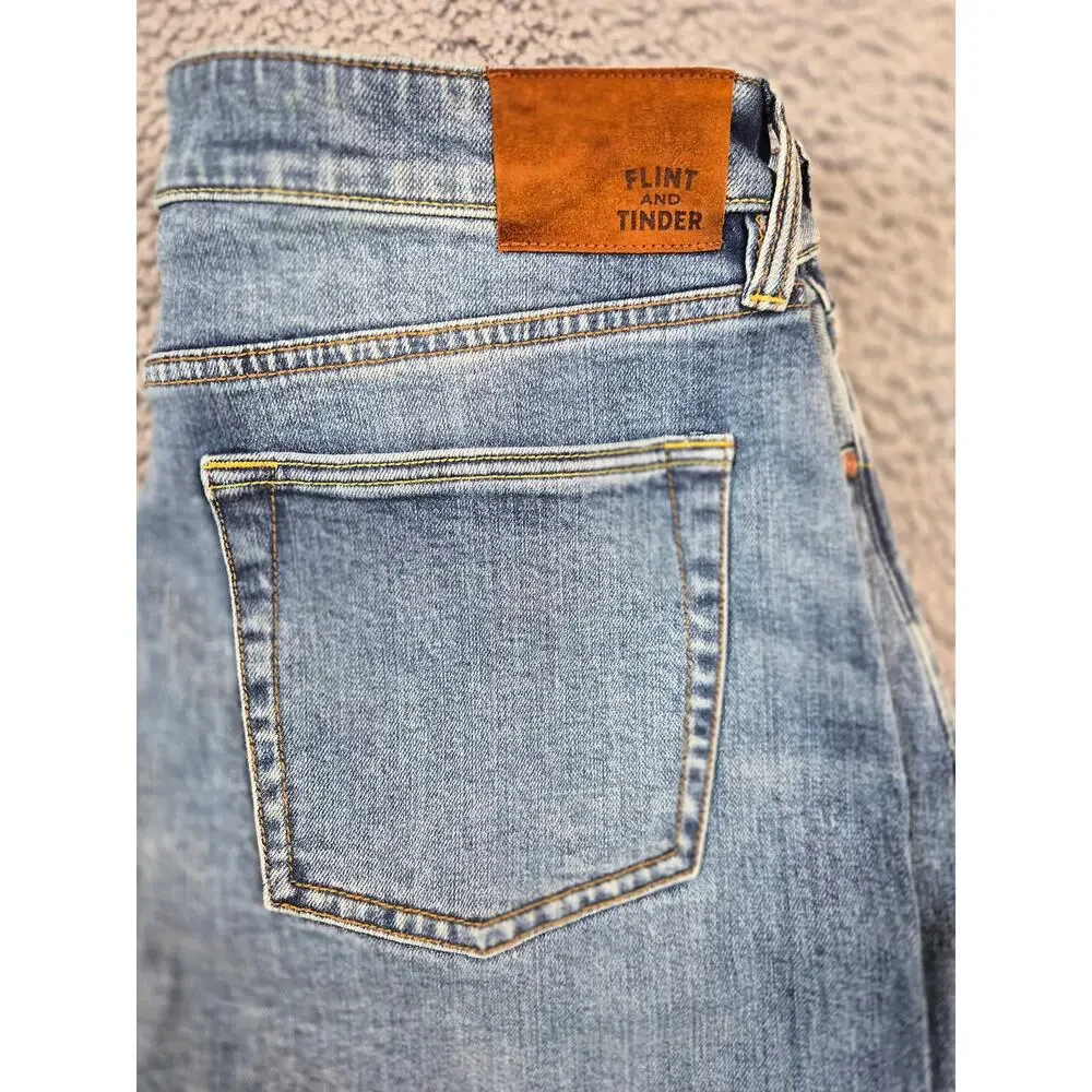 Flint and Tinder Jeans Men's 34x30 Medium Wash Athletic Tapered Fit (1208)